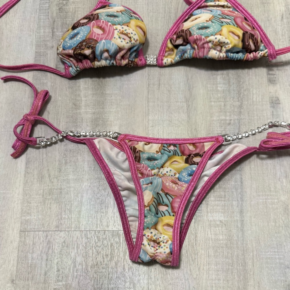 Pink Trim Multicolor Print Triangle Bikini Top and Tie-Side Bottoms - Picture 2 of 4